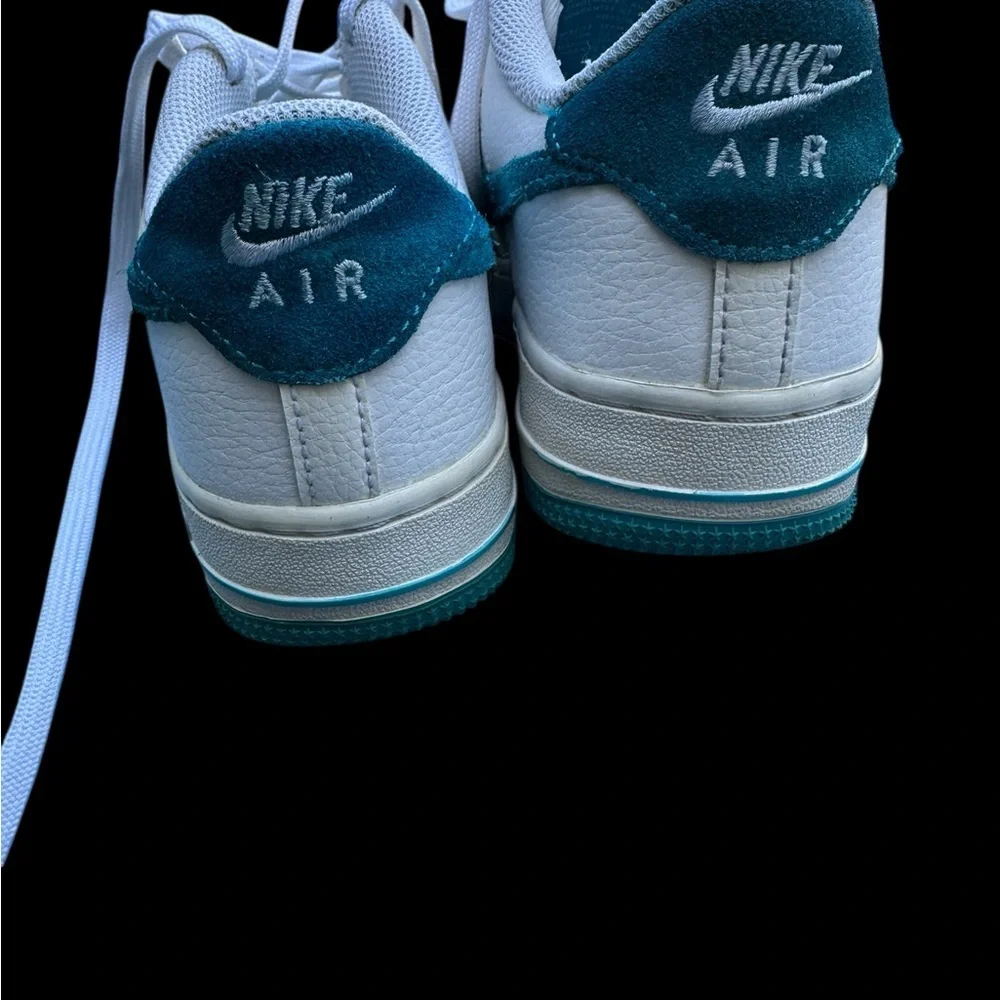 Nike Air Force 1 (GS) X Space Jam Lola Bunny - Picture 4 of 10